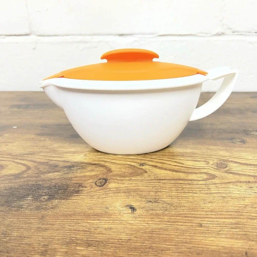 Tupperware Insulated Heat & Serve Gravy Sauce Boat with Lid White Orange 3 Piece